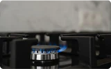 Gas